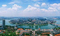 長江新城產(chǎn)業(yè)規(guī)劃通過評審，專家建議成立高校聯(lián)盟