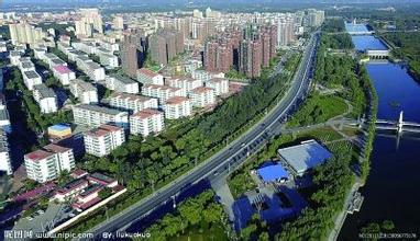 區(qū)域經(jīng)濟(jì)發(fā)展要擺脫路徑依賴，主動轉(zhuǎn)型突破